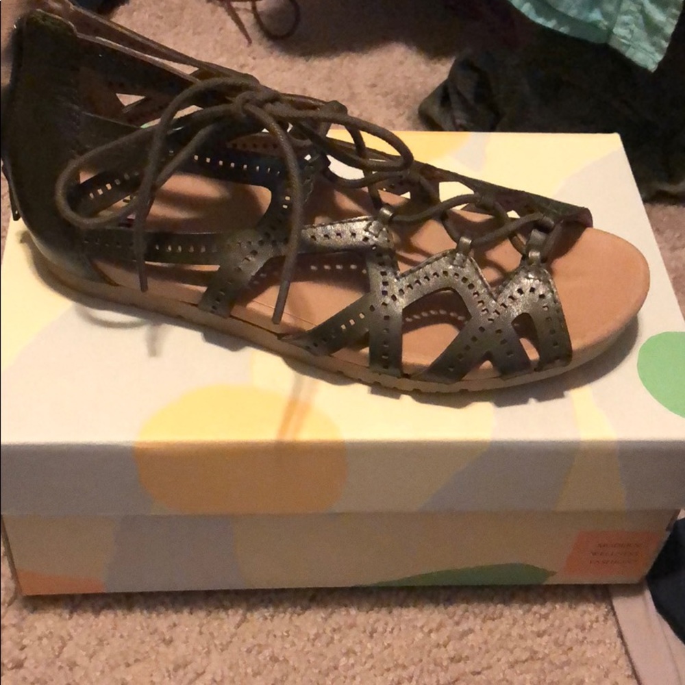Earth Origins shoes